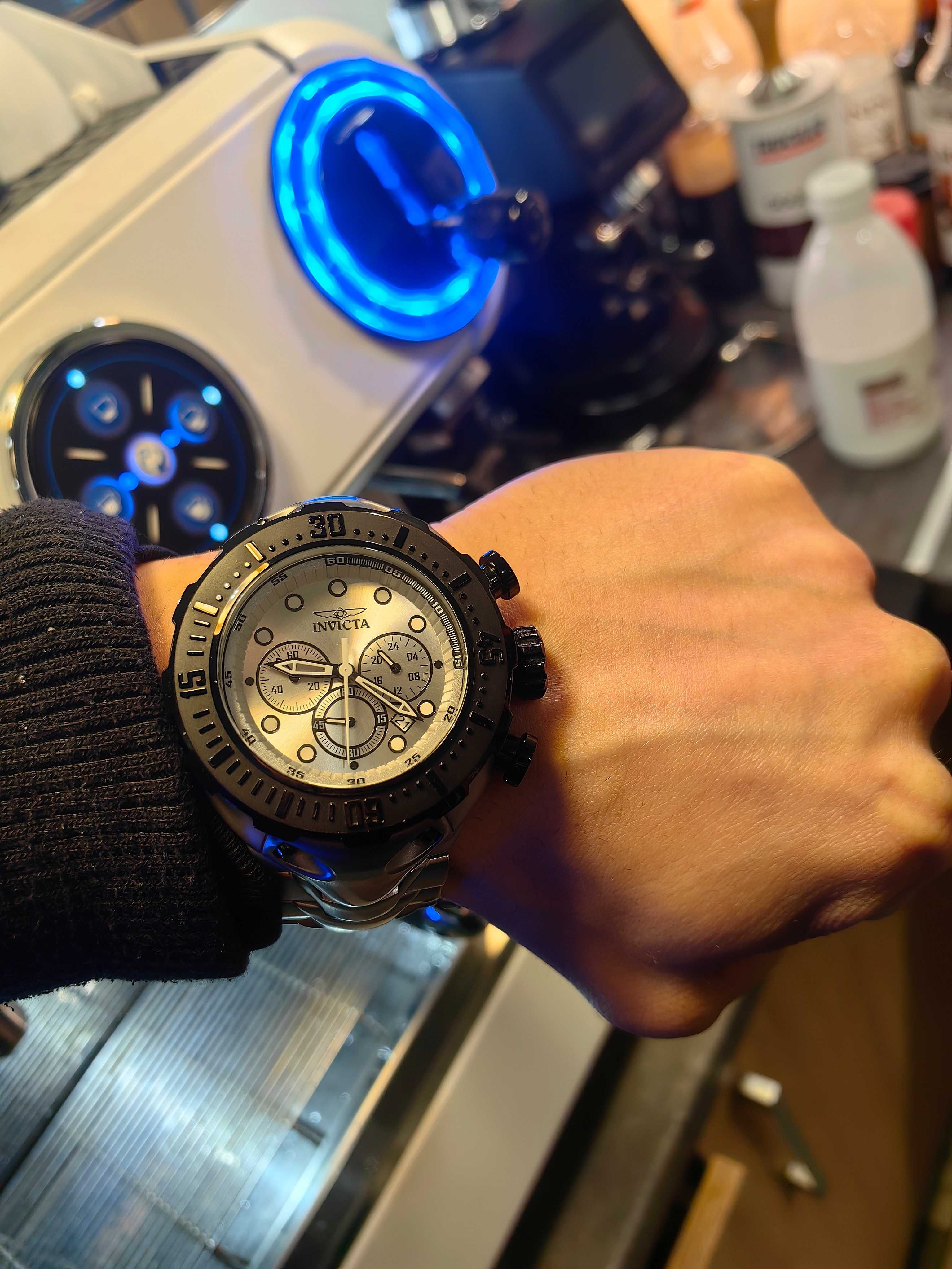 Invicta Thunderbolt 52mm