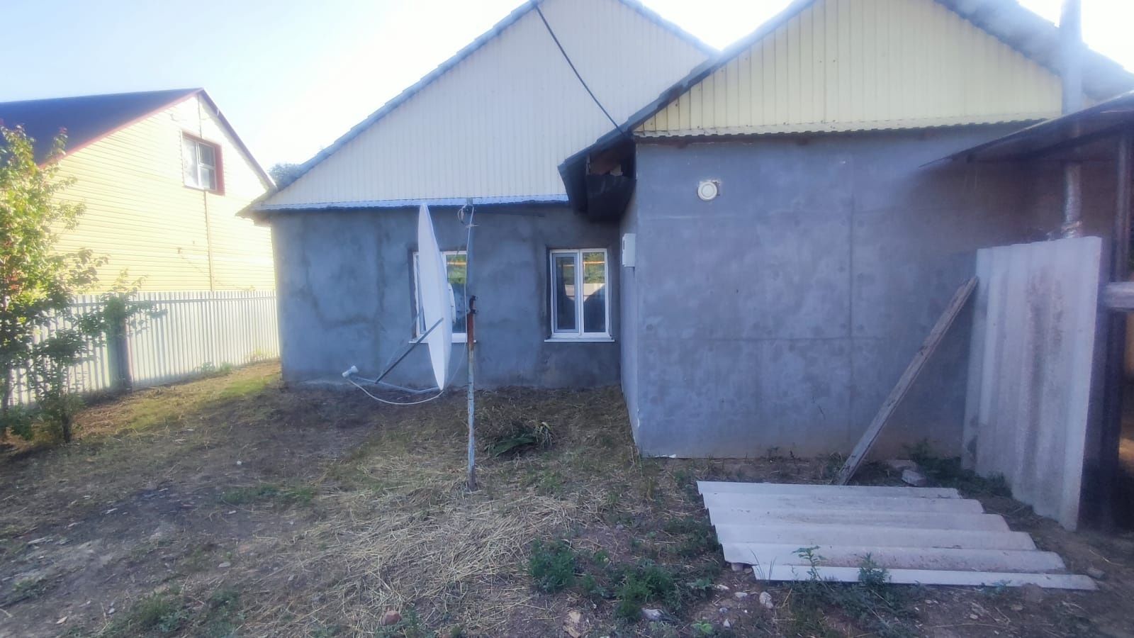 Продам 4 комн.благоустр.частный дом в Подстепном