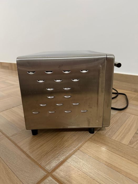 Cuptor pentru  camion dedicat 24V