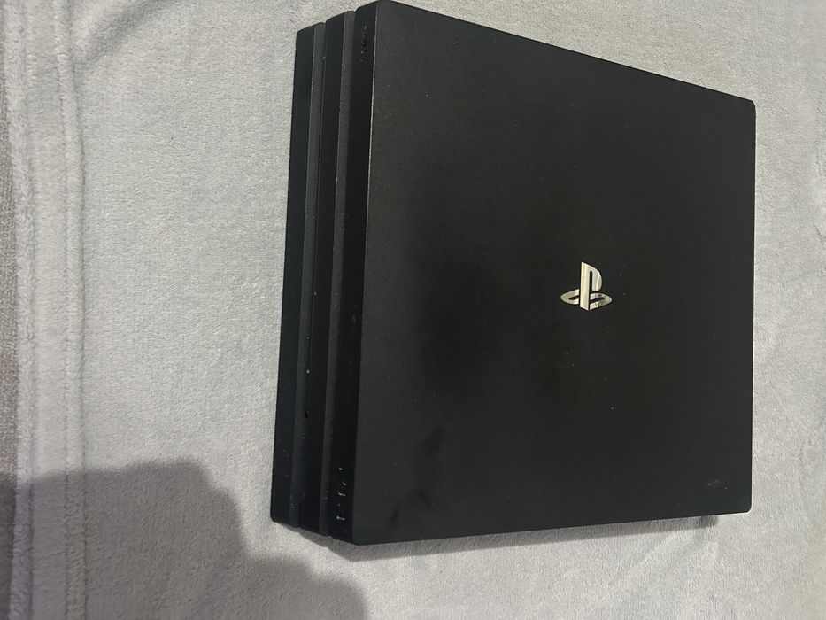 Vand PS4 Pro 1TB (1000GB)
