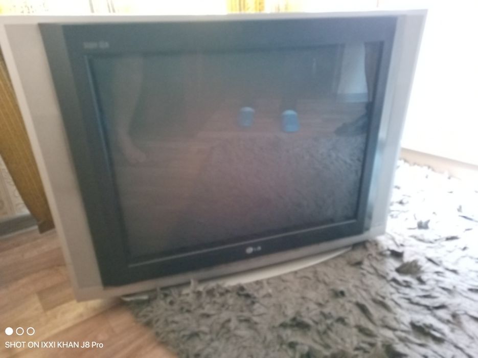 Телевизор LG полупроводниковый