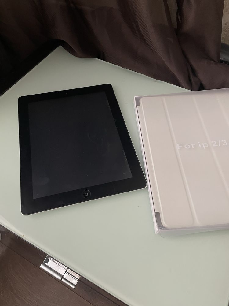 Продам iPad 2 (64)