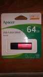 Продам срочно USB флешку на 64 гб