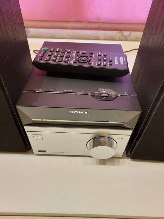 Sistem Sony HCD-S20. CD-PlayerMP3, tunerFM, RDS,USB.Perfect funcțional