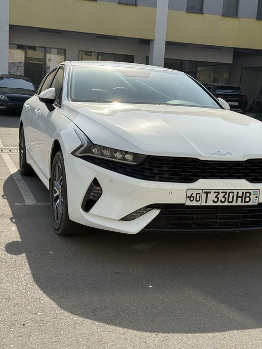 Kia k5  2 litr kapot petno krilo petno hollati zor propani bor