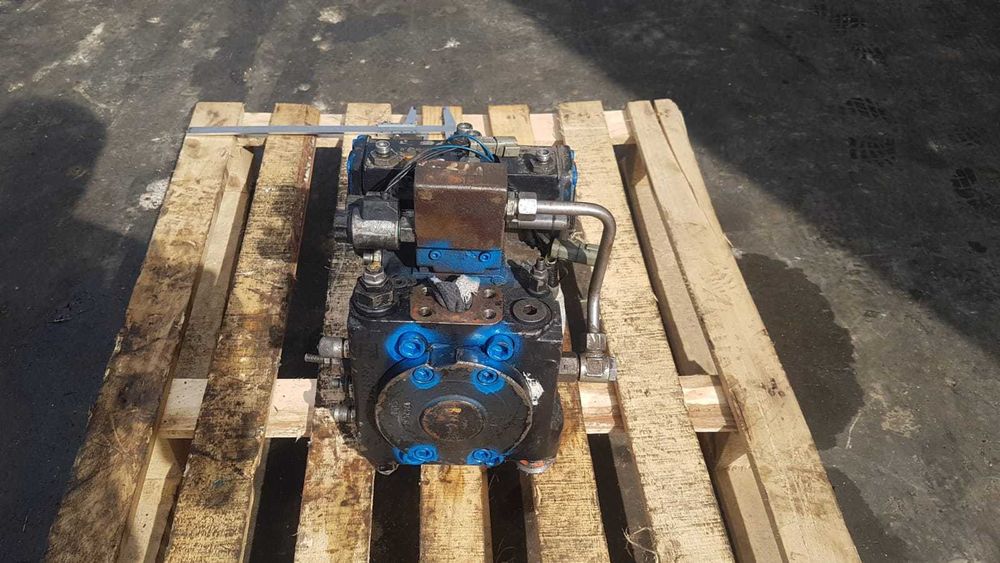 Pompa hidraulica Vola incarcator frontal Liebherr L544
