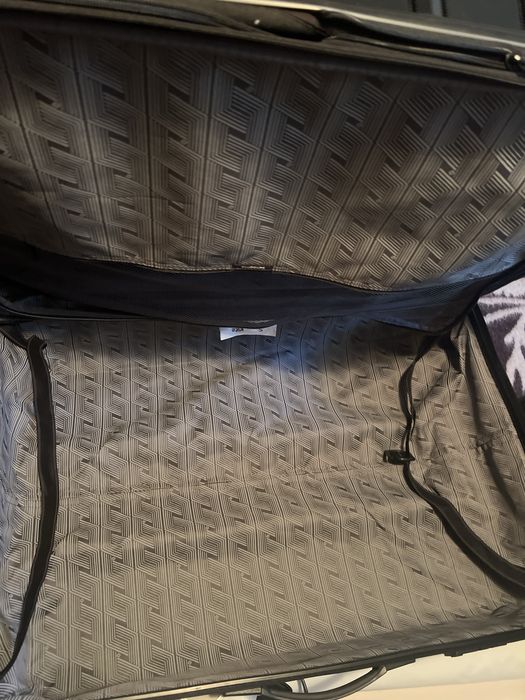 Куфари на Samsonite