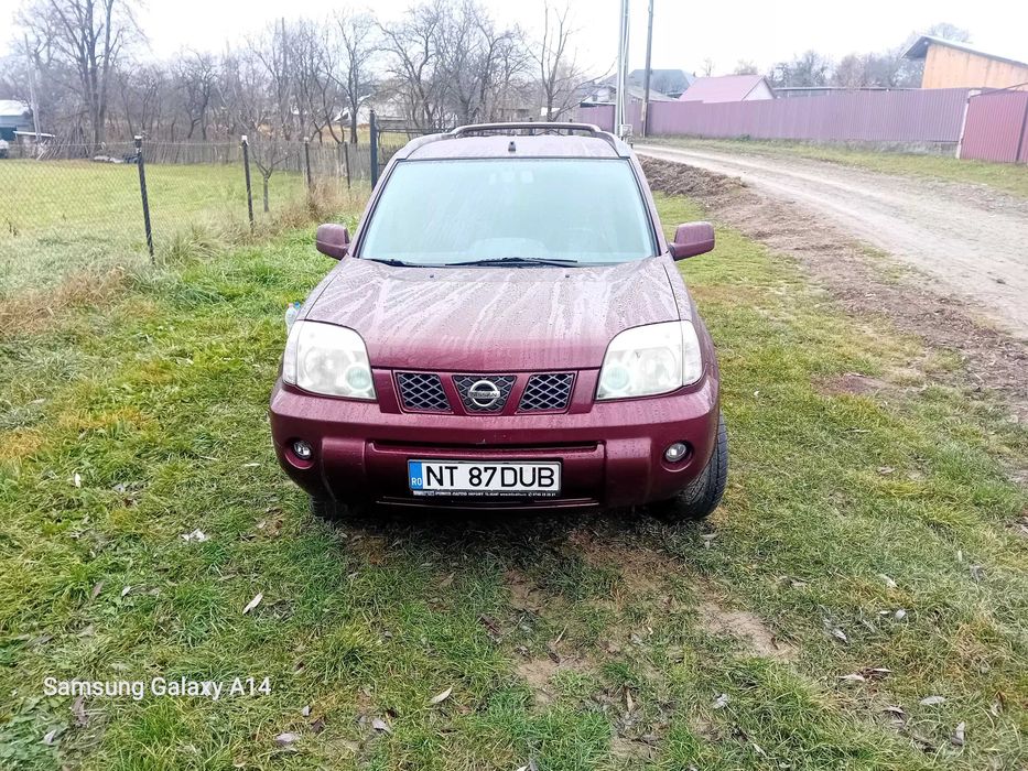 Vând Nissan xtrail 2.2 dci  stare bună de funcționare