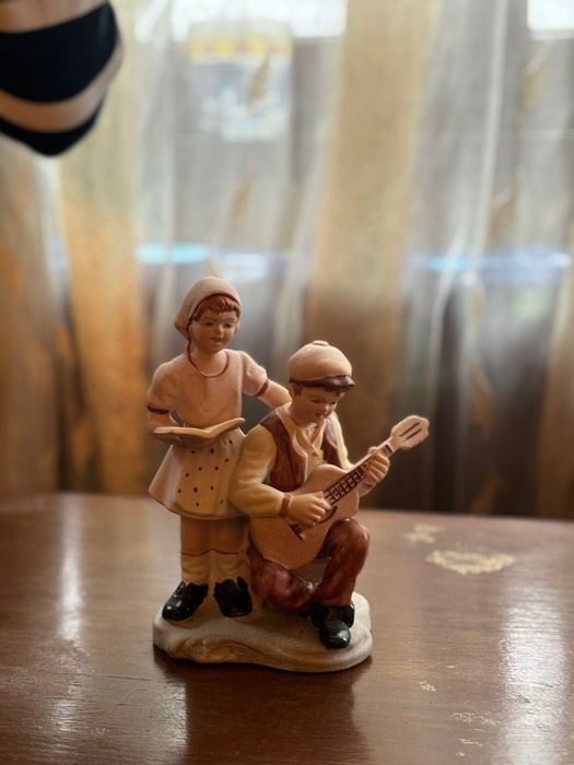 Bibelouri de vânzare!