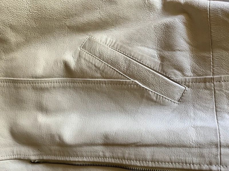 Haina lunga Palton piele naturala alba