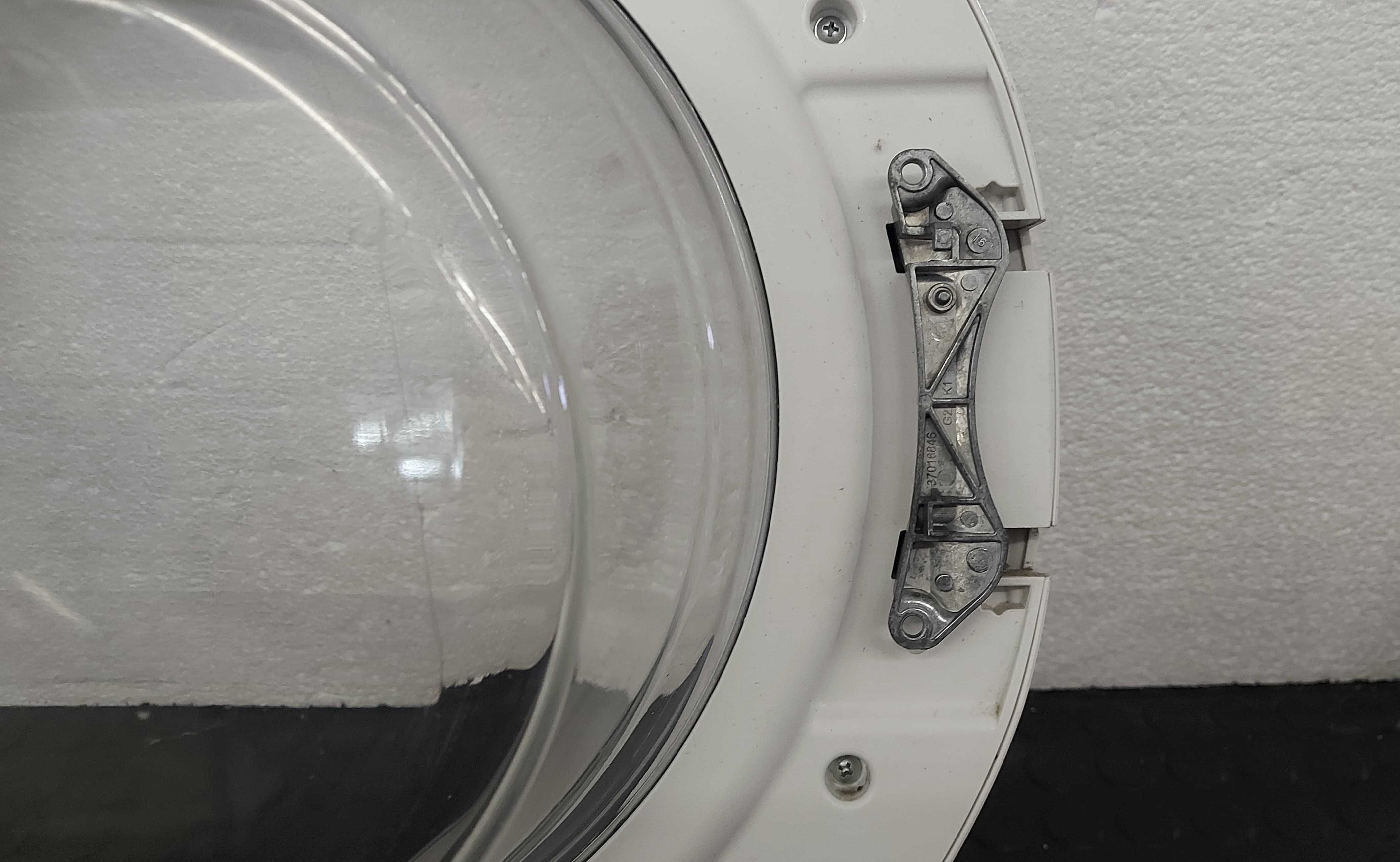 Usa hublou Masina de spalat SHARP ES-FA6103W3 / H1