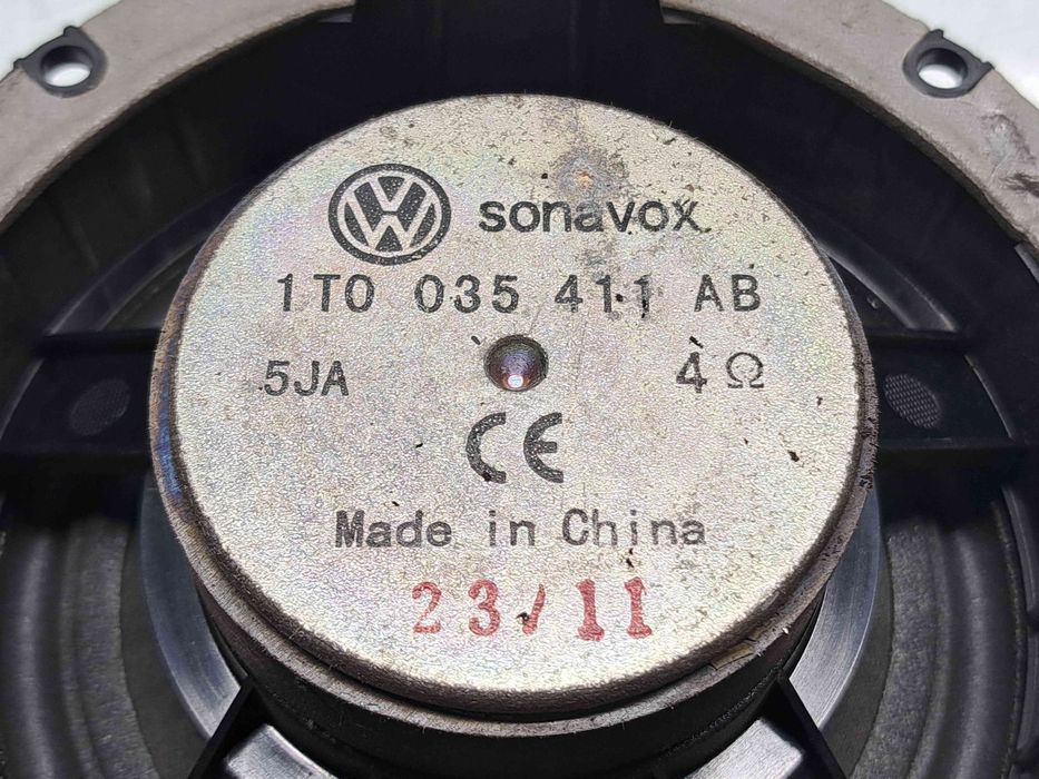 Boxa dreapta spate Volkswagen Touran II (1T3) [Fabr 2010-2015] 1T0035