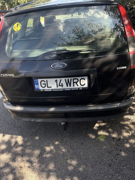 Vand ford focus.