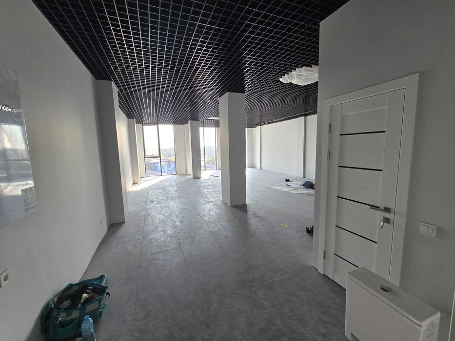 Продается 6-этажное здание под офисы, ориентир Аэропорт дома Newport