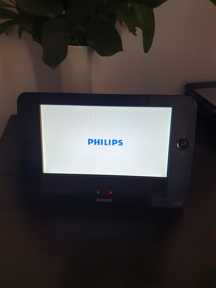 Dvd player portabil Phillips