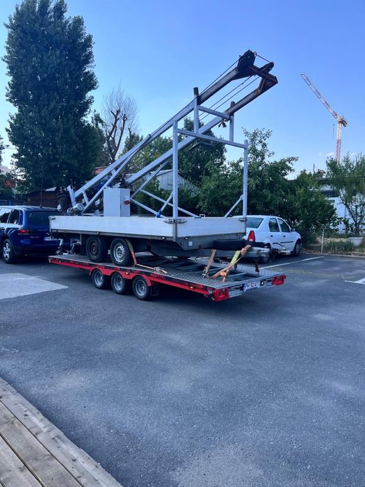 Tractari auto . Platforma  5 m .