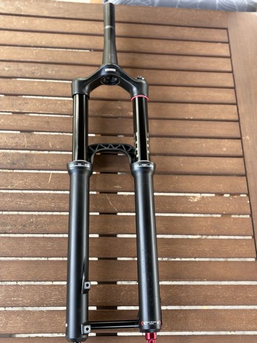 RockShox Lyrik RCT3 160 мм