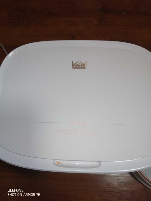 Doua aspiratoare robot Xiaomi Viomi S9