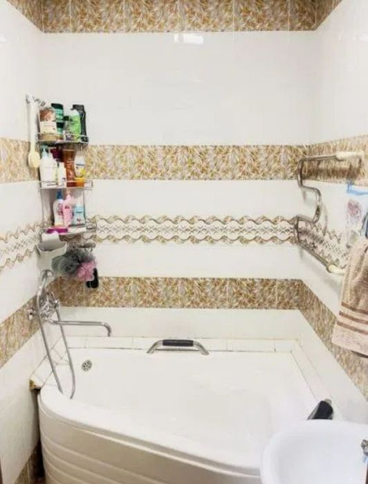 Квартира продаётся Чиланзар 21 квартал 1в2/2/4 с ремонтом прокуратура