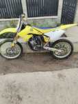 Vând suzuki rmz 250 4 T