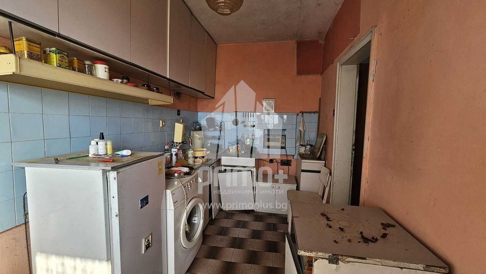 Продава се Тристаен апартамент в Велико Търново, Център - 79 кв.м за 1038 €/кв.м - Снимка #3