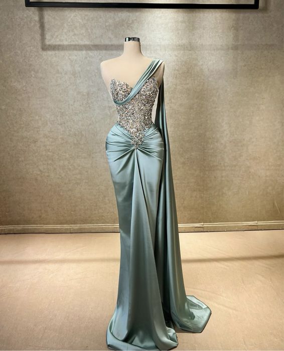 Rochie de ocazie cu cristale