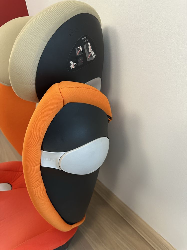 Столче за кола Cybex Solution M 15-36 кг