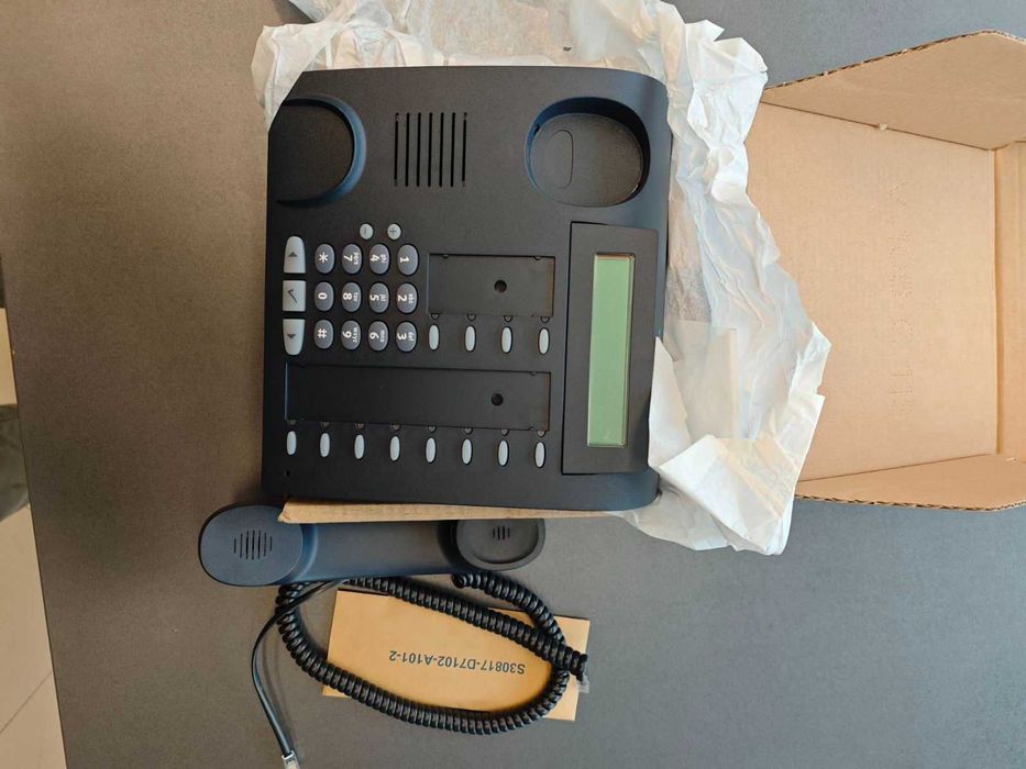 Siemens Optipoint 500 Standard: системен цифров телефон с дисплей