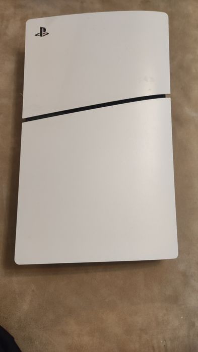 Playstation 5 Digital edition ДВА ДЖОЙСТИКА и още една година гаранция