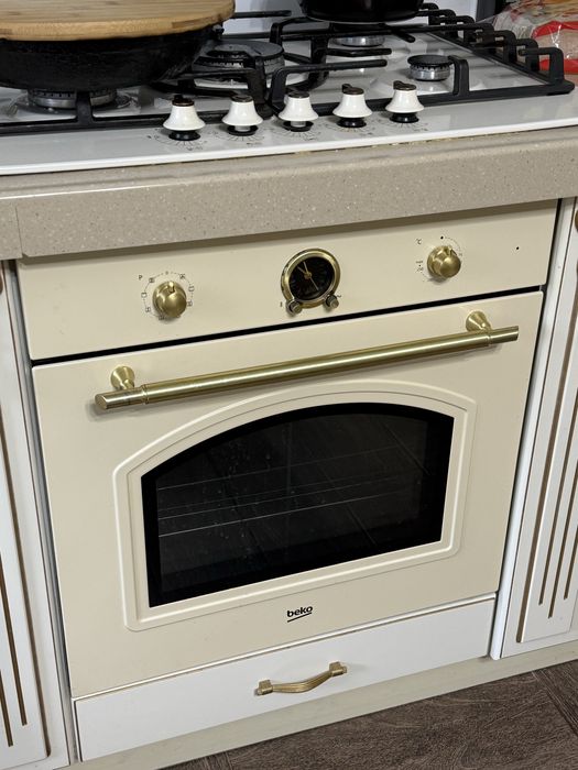 Продам духовку и газовую плиту