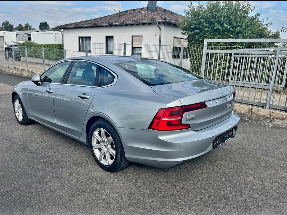 Vand Volvo S90 D3 Motor 2.0 diesel-150CP
Import: Belgia 
Cutie Viteze