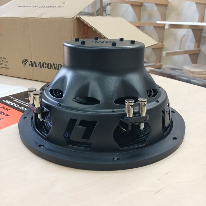 Продам SQ сабвуфер(самбуфер) DL Audio Anaconda 12