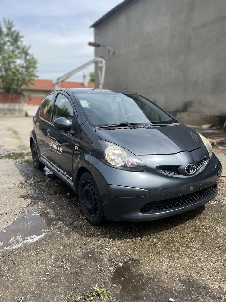 Toyota Aygo 1.0i na CHASTI Тойота на части