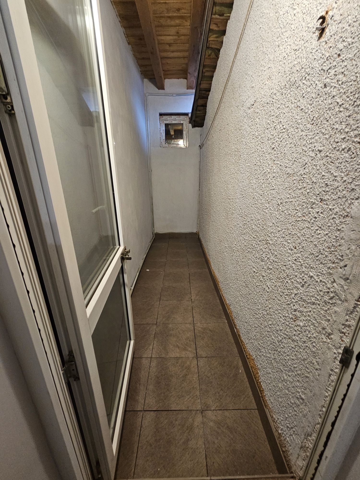 Inchiriez apartament cu o camera zona Marasti
