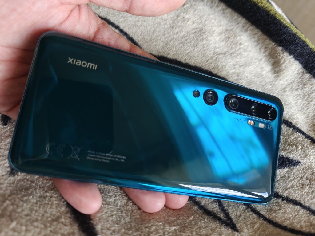 Продаю Mi Note 10