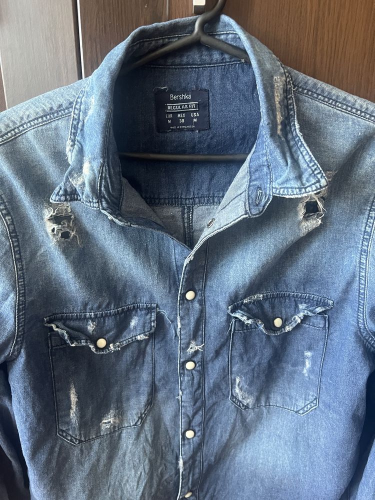 Bershka - Дънкова риза