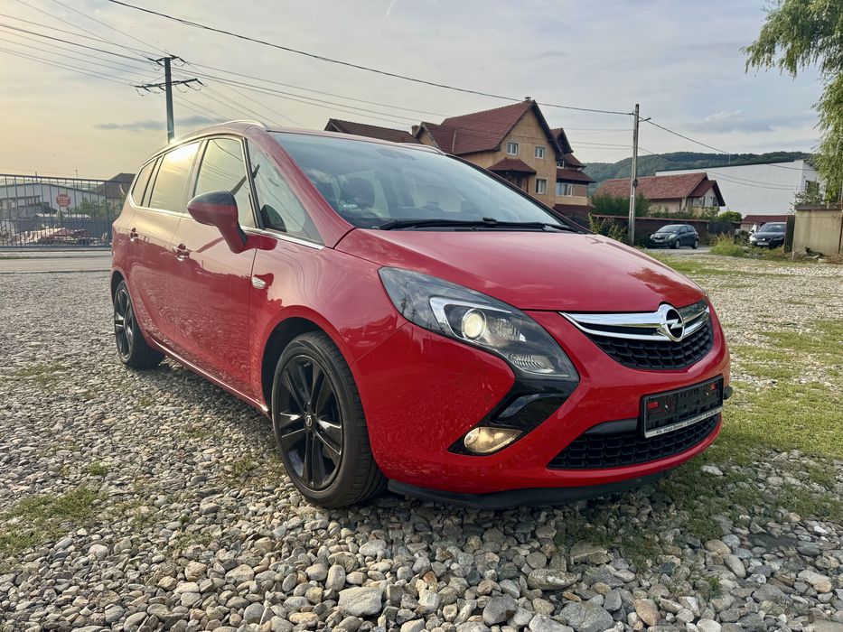 Opel Zafira 2015 euro 6 2.0cdti 170 cai, xenon, navi (sharan, touran)