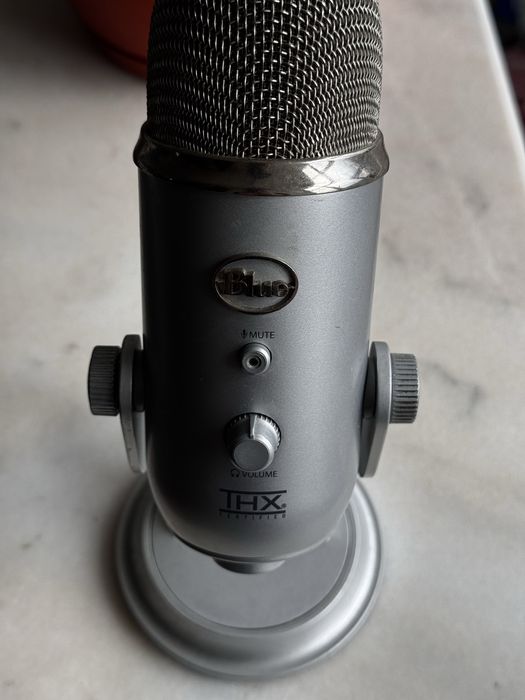 Vând Microfon Blue Yeti USB
