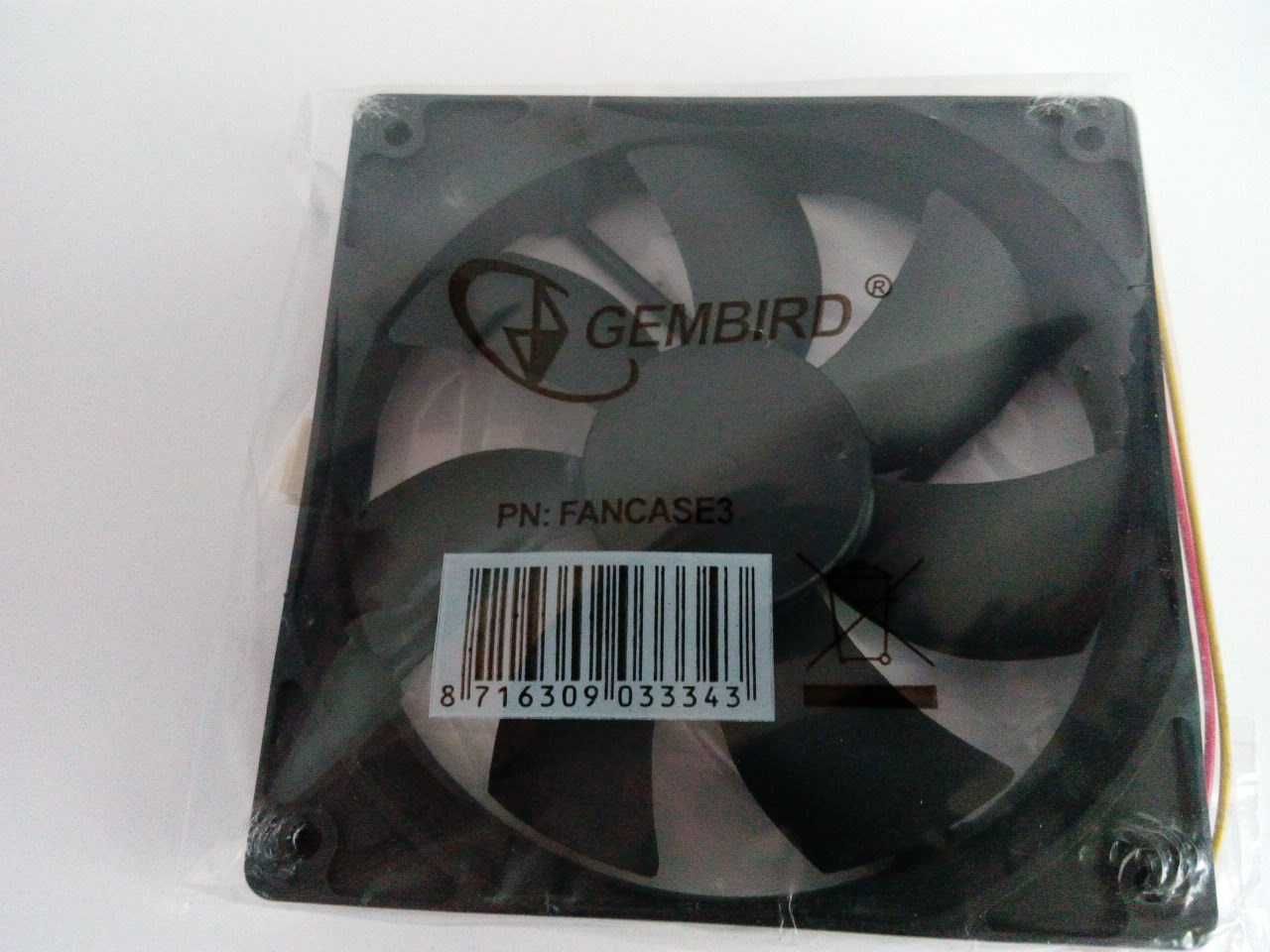 кулер для системного блока 12 см. 3 pin ,DC 12V,0.3A