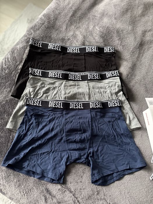Diesel set 3 boxeri gri-negru-bleumarin marimea XL noi originali