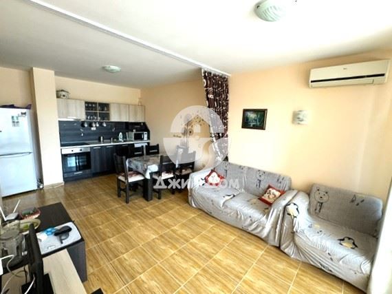 Продава се Тристаен апартамент в Свети Влас - 102 кв.м за 1344 €/кв.м - Снимка #1