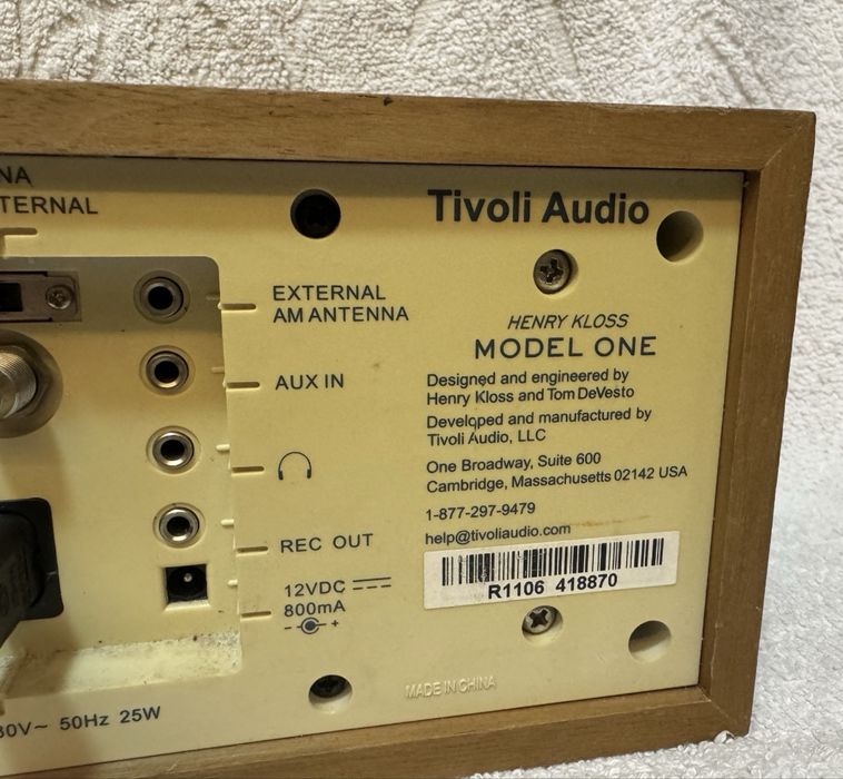 Tivoli Audio Model One AM / FM Radio