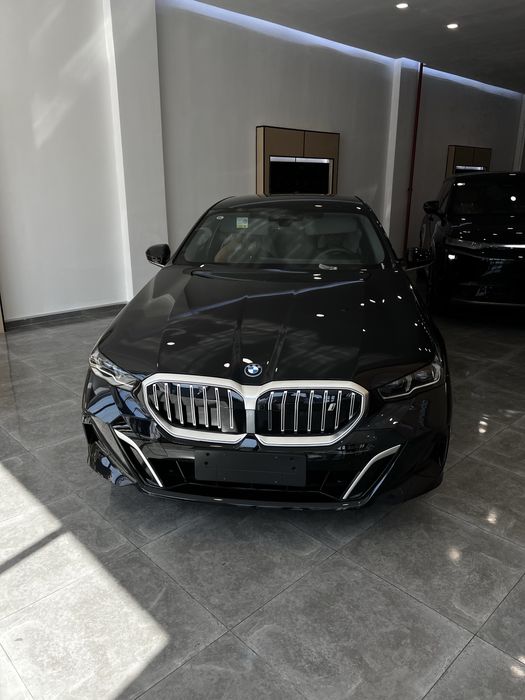 BMW i5 2025 eDrive 40L M Sport