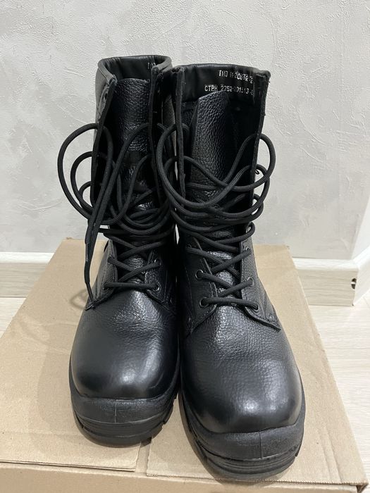 Продам кожаные берцы