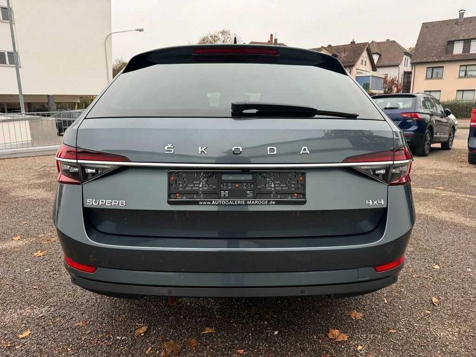 Set embleme SKODA SUPERB 4x4 emblema stema sigla scris inscriptii logo