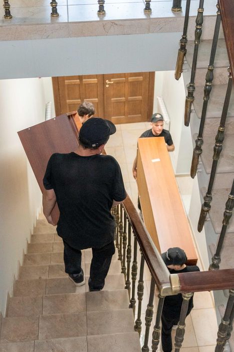 Услуги грузчиков по городу Алматы