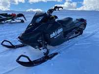 Моторна шейна Ski Doo Summit Rotax 800R E-tec