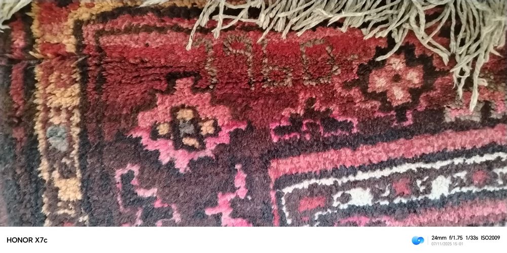 1960 yilgi qadimiy gilam