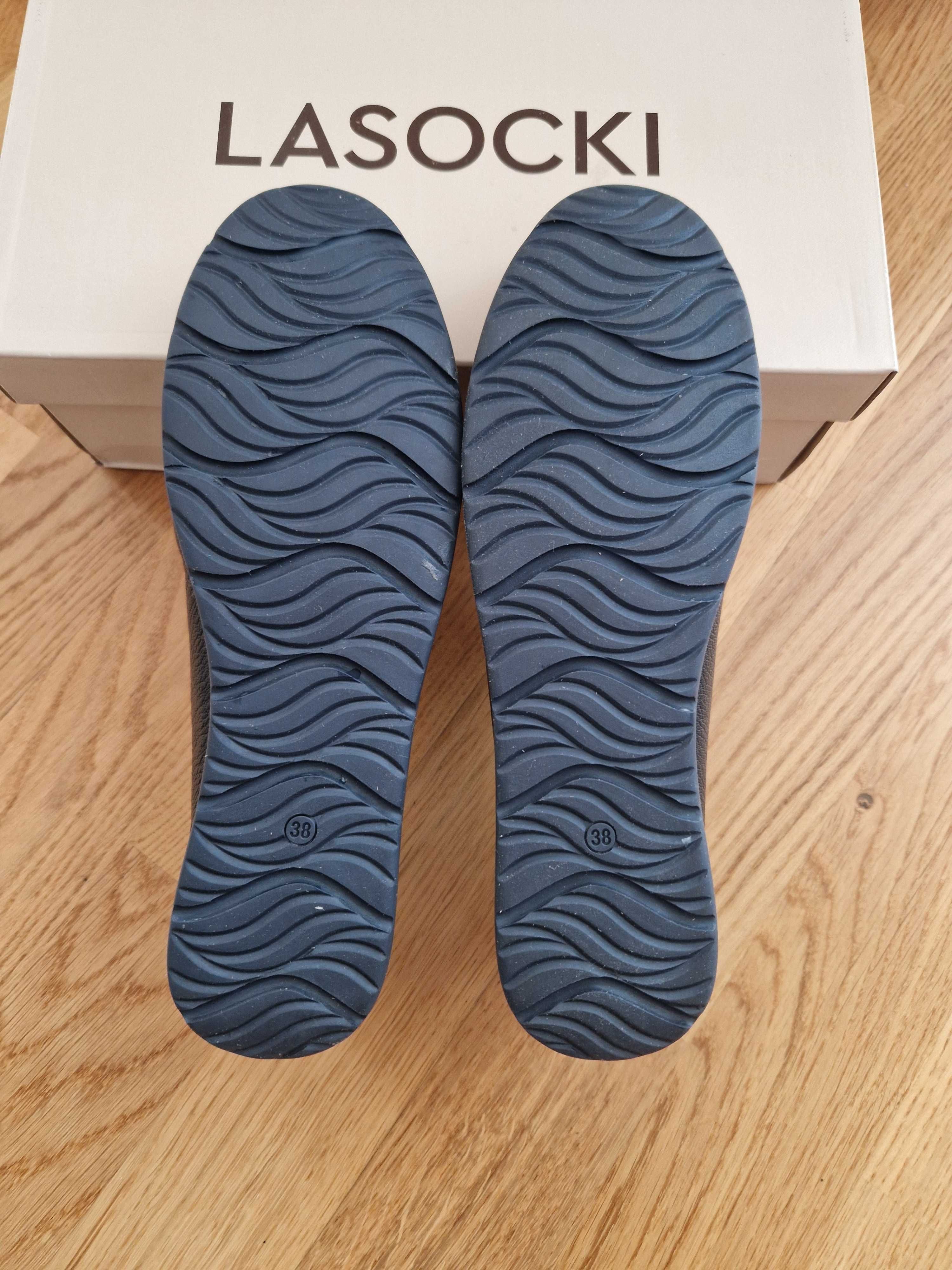 Нови дамски обувки Lasocki, ест. кожа, 38  р-р, ест. кожа