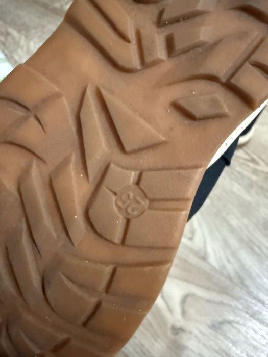 Продам детские сапоги. Р 27. Можно через ред